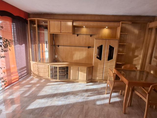 VENTA DE PISO DE TRES DORMITORIOS EN ZONA DE VILLAYUVENTUS RENFE DE PARLA