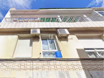 Venta de piso exterior de 3 habitaciones en Alzira, zona Sants Patrons