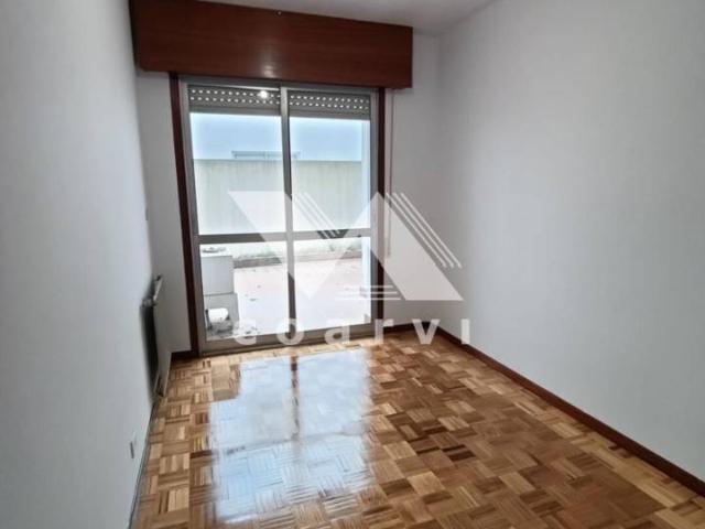 Venta de piso en O Carballiño