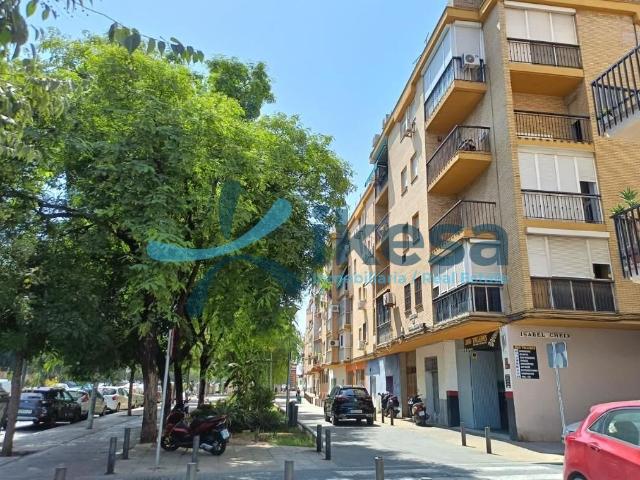 Venta de Piso en Avenida Bellavista Sevilla