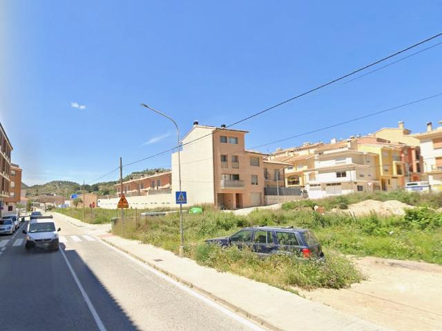 Venta de Piso en Avenida DE LOS MADEREROS Nº 63 Chelva Valencia/València 96 m² – Sin posesion