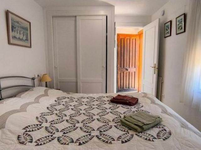 Venta de piso en Benijofar, de 75m2 con 2 dormitorios y 2 baños