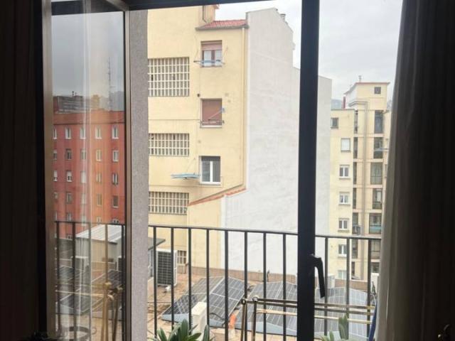 Venta de piso en Bilbao, en la zona de Abando Hurtado de Amézaga