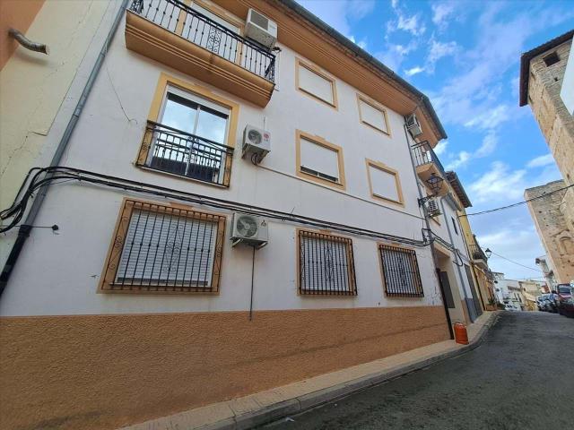 Venta de Piso en Calle Castell Nº 11 Llutxent Valencia/València