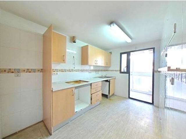 Venta de Piso en Calle DEL SOL EDIF. OSLO Nº 32