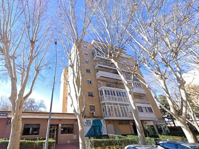 Piso en Alcalá de Henares: Inversión con Renta y Sin Comisión
