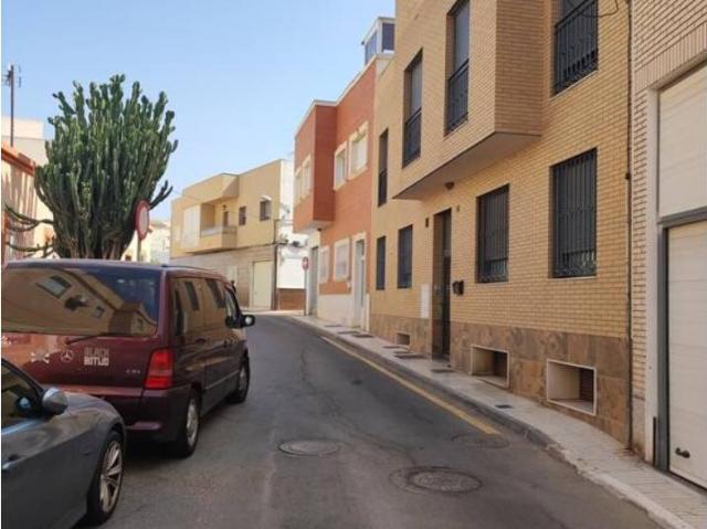 VENTA DE PISO EN EL ALQUIAN