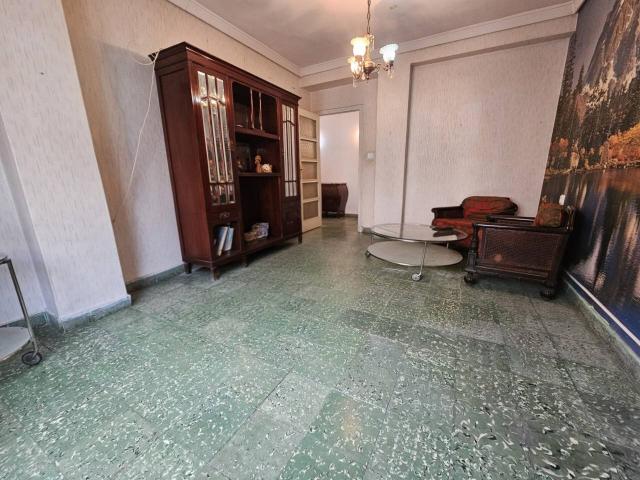 VENTA DE PISO EN EL CENTRO A POCOS MINUTOS DEL AVE