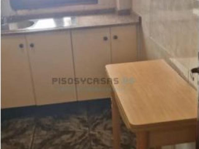 VENTA DE PISO EN LA CALLE VTE FERRI DE CANAS EN VALENCIA