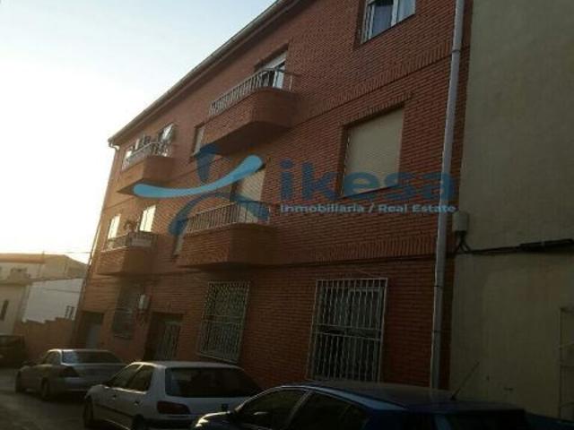 Venta de Piso en la localidad de Iniesta sin Posesión