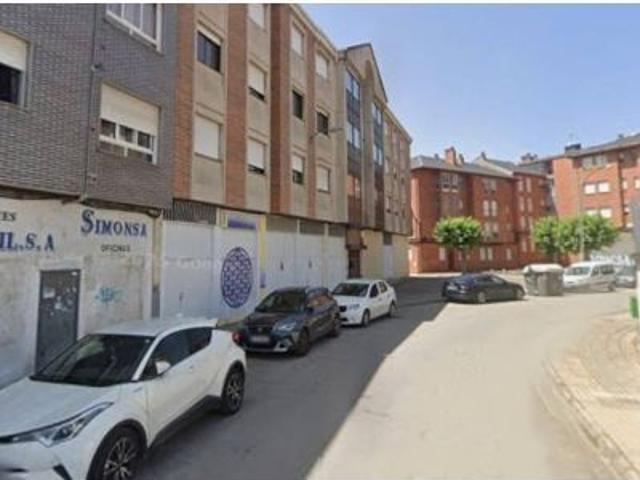Venta de piso en Ponferrada, León