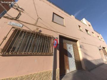 Venta de Piso en primera planta sin posesión no visitable en Almería