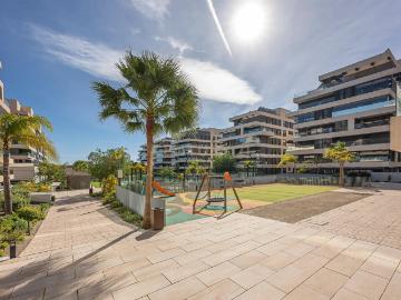 Venta De Piso En Residencial Terrazas De Teatinos – Teatinos. 89m² Málaga