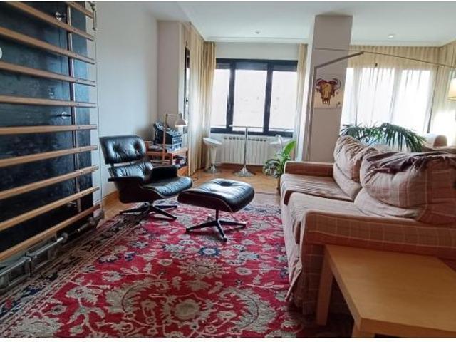 VENTA DE PISO EN ZAMORA ZONA CENTRO/JARDINES URSICINA MARTÍNEZ, 3 DORMITORIOS, 3 BAÑOS. GARAJE Y TR