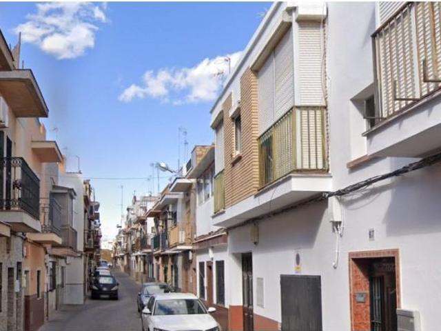 VENTA DE PISO EN ZONA DE COCHERAS SEVILLA