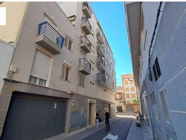 Venta de Piso + Garaje en Almazora/Almassora Castellón