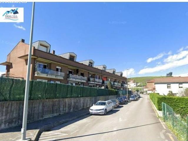 Venta de Piso + Garaje en Astillero El Cantabria