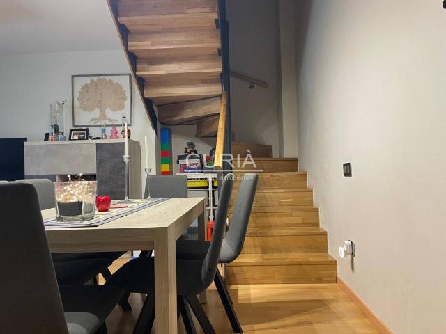 Venta de piso para entrar a vivir con PISCINA en Parc de l'Aigua