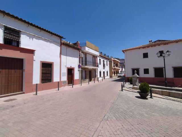 Venta de piso sin posesión en Villafranca de Córdoba