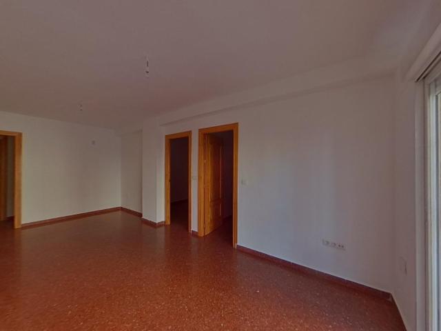 Venta de Piso Sin Posesión en Granada