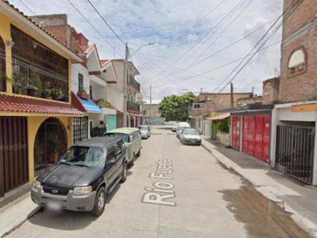 VENTA DE PROPIEDAD EN EXCELENTE PRECIO, COL. LA LUZ, LEON, GUANAJUANTO