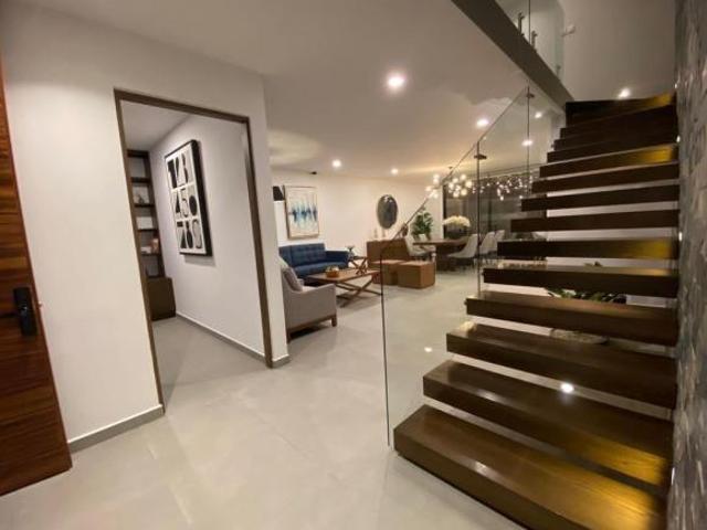 Venta de Residencia, Nuevo Refugio, Querétaro