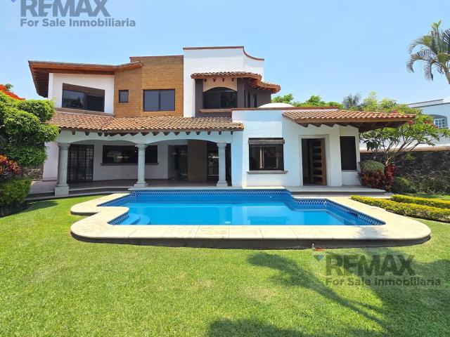 Venta de Residencia de lujo en Residencial Sumiya, Jiutepec, Morelos?Clave 6225