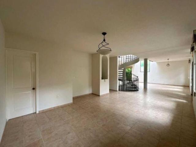 Venta de Residencia, en exclusivo condominio, en San Jerónimo CDMX