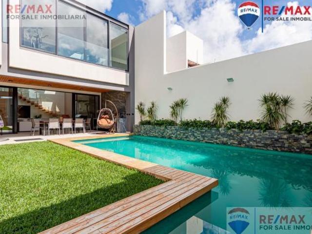 Venta de residencia en el Fracc. Real Tétela, Cuernavaca, Morelos…Clave 4088