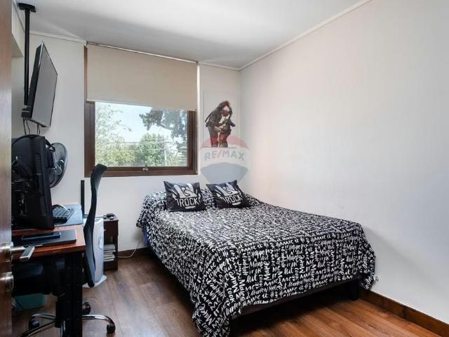 Venta depto 5d 5b con rooftop la reina | 5 dormitorios por 18950.00 en La Reina