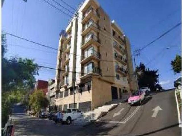 VENTA DEPTO CON EXCELNTE VISTA Y ROOF GARDEN!