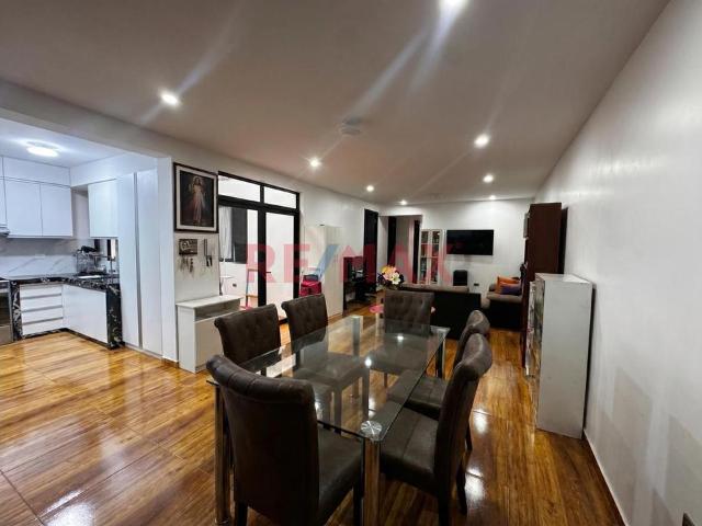 Venta Depa En Cedros De Villa