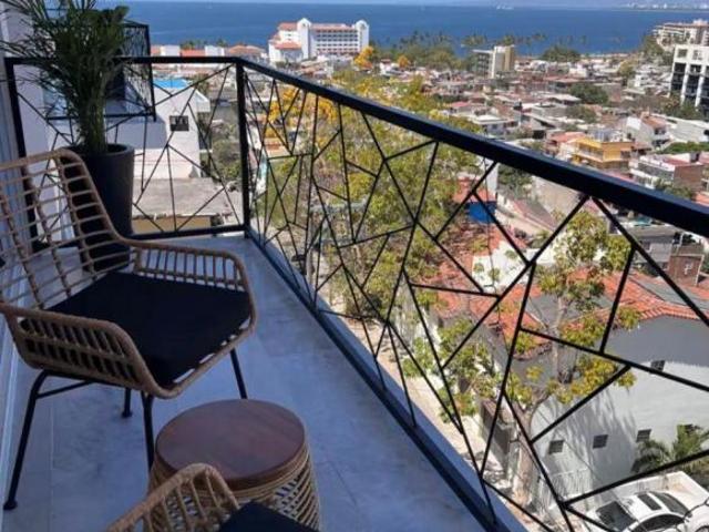 DEPARTAMENTO AMUEBLADO EN VENTA PUERTO VALLARTA JALISCO