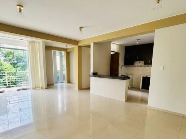 Venta Departamento 3 Dormitorios | Estudio y Terraza | Miraflores Country Club | Castilla 2do Piso