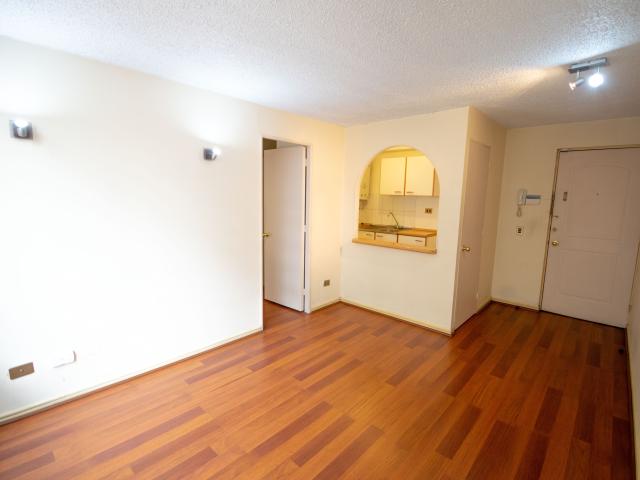 Venta Departamento 32 m2, Huérfanos/San Martín