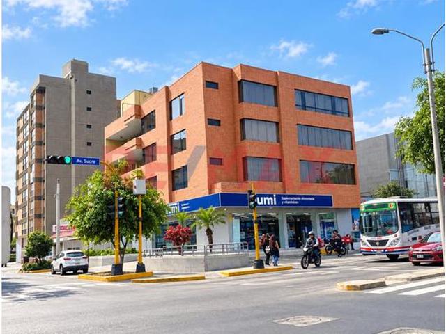 Venta Departamento, 4 Dorm, 4 Baños, Zonificacion Cz, Plibre