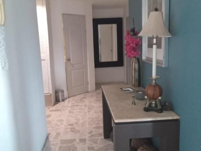 VENTA DEPARTAMENTO AMUEBLADO Y EQUIPADO EN MARINA PUERTO VALLARTA