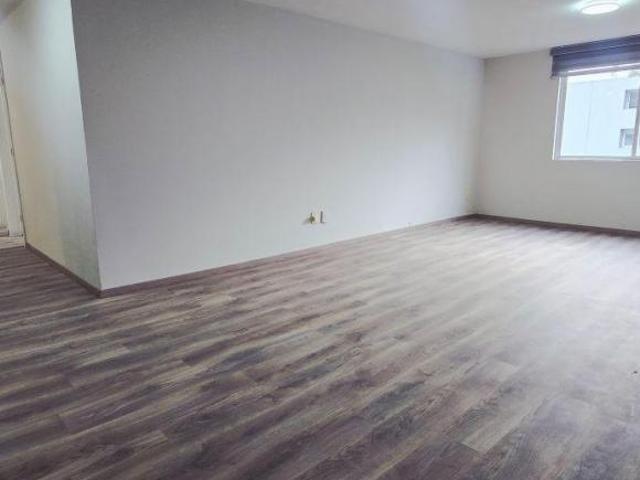 VENTA DEPARTAMENTO AMPLIOS ESPACIOS LISTO PARA HABITAR LOMAS VERDES