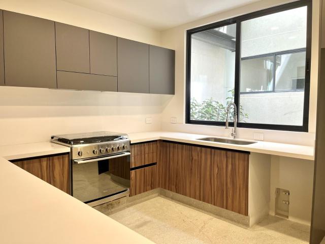VENTA DEPARTAMENTO de 2 PISOS CON 2 HABITACIONES