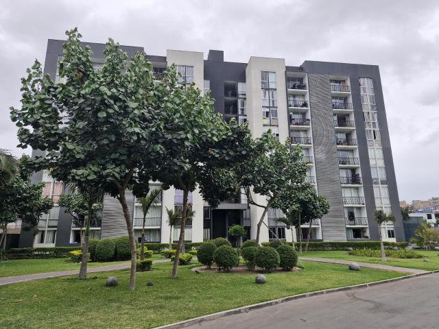 Venta Departamento de estreno 02 dormitorios, áreas comunes, piscina y zona de parrillas