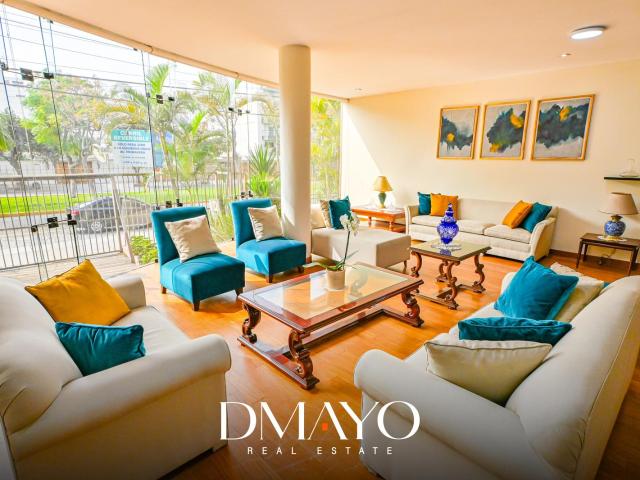 Venta departamento de lujo 3 habitaciones y 2 cocheras Velasco Astete Surco