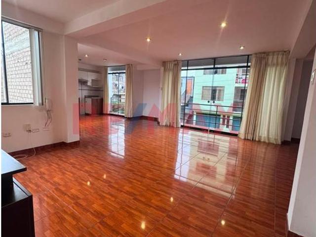 Venta Departamento Duplex Surco Limite Con Chorrllos Y San Juan De Miraflores