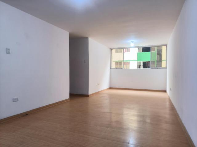Venta Departamento en Comas Cerca a la Av. Micaela Bastidas