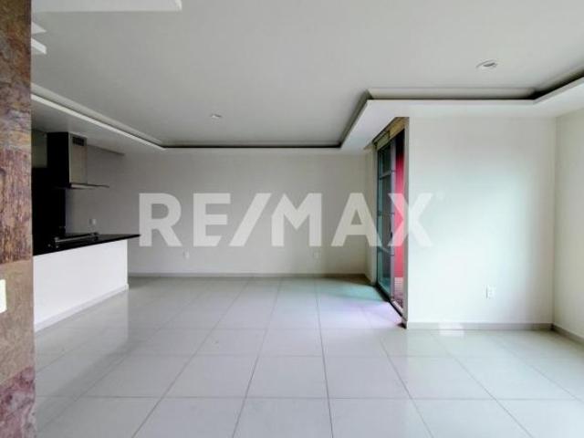 Venta Departamento en Circuito Novelistas, Ciudad Satélite, Naucalpan de Juarez, Edo Méx