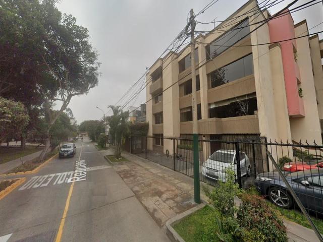 VENTA DEPARTAMENTO EN HIGUERETA FRENTE A PARQUE
