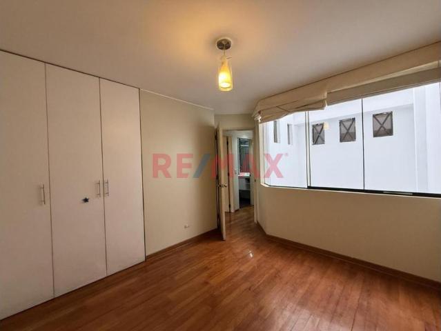 Venta Departamento En Monterrico Chico