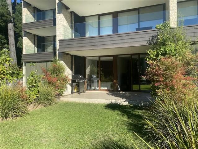 VENTA Departamento en Parque Pinares Terraza y jardín Pucón | 3 dormitorios por 6500.00 en Pucón