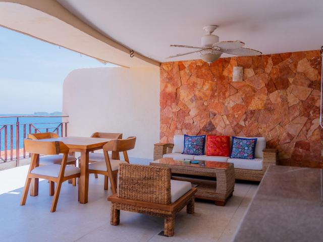 Venta | Departamento en Piso 9 con Inigualable Vista al Mar en Ixtapa