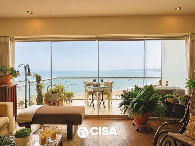Venta Departamento Frente al Mar de 160 m², 2 Cocheras – Malecón Grau, Chorrillos