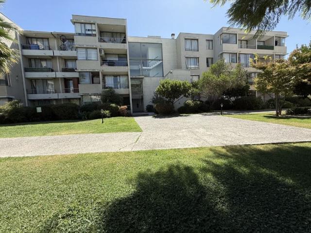 Venta departamento huechuraba santa marta con berta correa